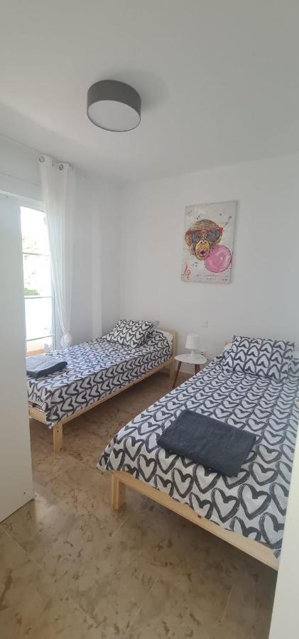 Small Oasis - Appartement 6 Personnes Manilva Esterno foto